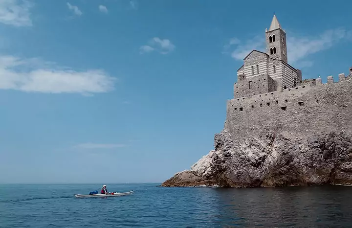 kayak tour europa