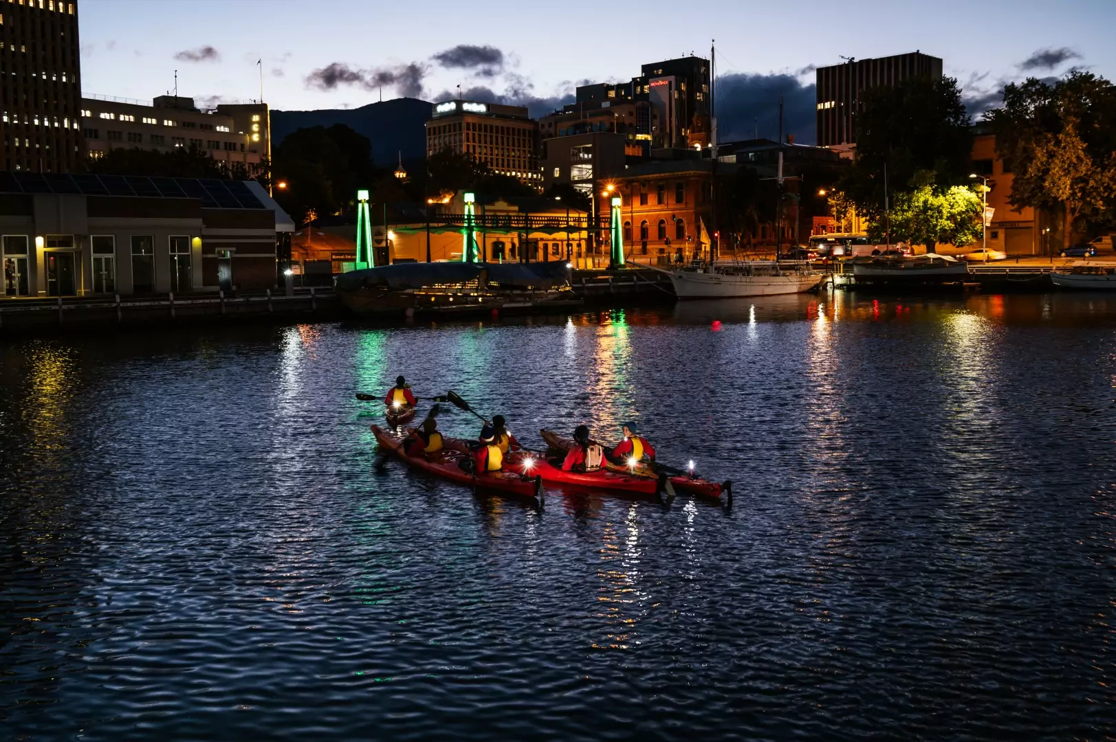 kayak tour tasmania